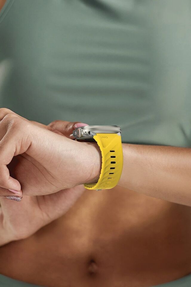 Uniq Apple Watch Ultra 49mm Fluo Manyetik Kordon - Turuncu